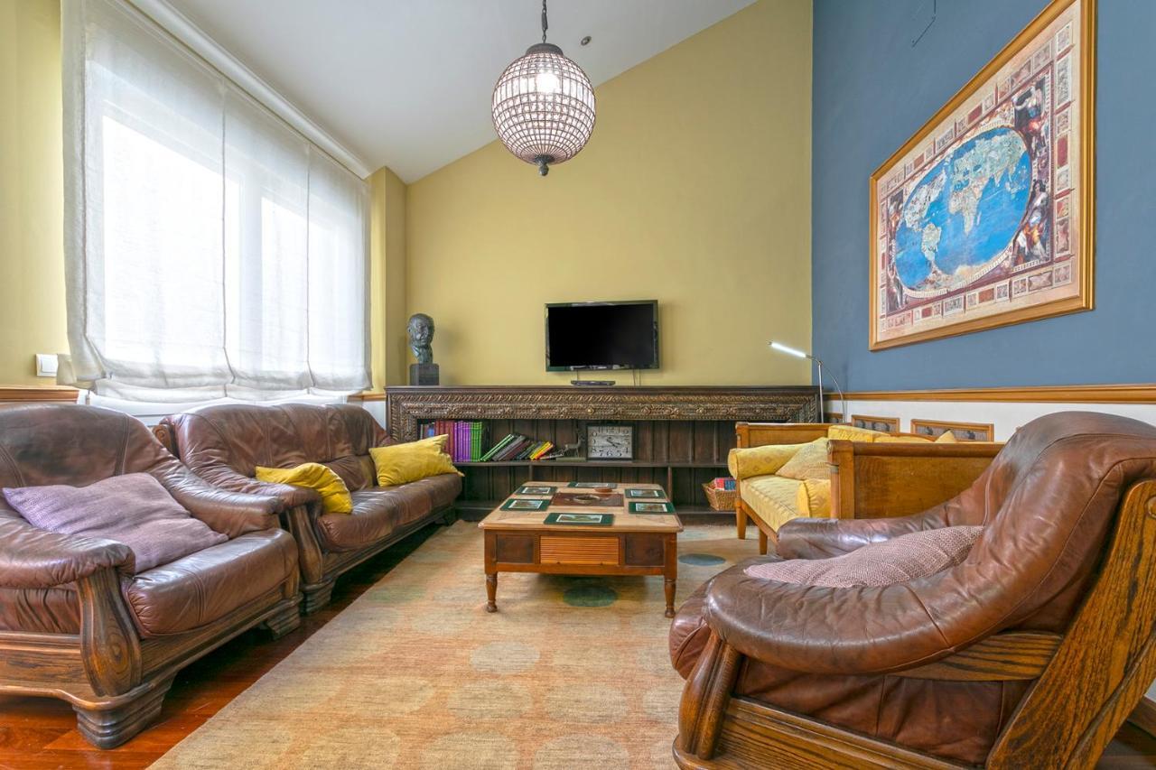 Las Mansiones De Constitucion Apartamentosmalagamanagement Екстер'єр фото